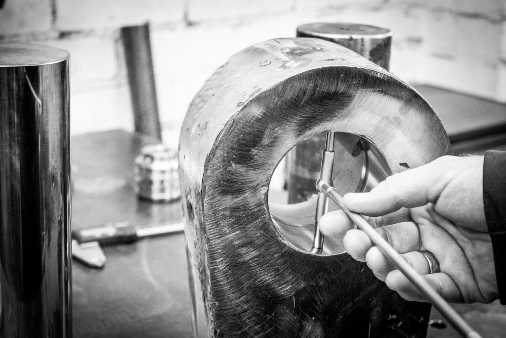 deGroot-friedeburg-ostfriesland-friesland-hydraulikreparaturen-bolzen-buchsen-landmaschinen-baumaschinen